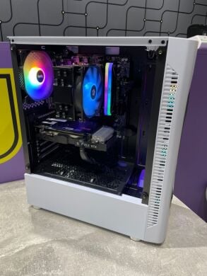 Ігровий ПК 1stPlayer D4-WH-4F1-W White Tower / Intel Core i5-12400F (6 (12) ядер по 2.5 - 4.4 GHz) / 16 GB DDR5 / 512 GB SSD M.2 / nVidia GeForce GTX 1660 Ti, 6 GB GDDR6, 192-bit Ігровий ПК 1stPlayer D4-WH-4F1-W White Tower / Intel Core i5-12400F (6 (12) ядер по 2.5 - 4.4 GHz) / 16 GB DDR5 / 512 GB SSD M.2 / nVidia GeForce GTX 1660 Ti, 6 GB GDDR6, 192-bit