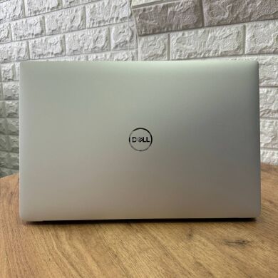 Мобільна робоча станція Dell Precision 5540 / 15.6" (1920x1080) IPS / Intel Xeon E-2276M (6 (12) ядер по 2.8 - 4.7 GHz) / 16 GB DDR5 / 512 GB SSD / nVidia Quadro T1000, 4 GB GDDR5, 128-bit / WebCam Мобільна робоча станція Dell Precision 5540 / 15.6" (1920x1080) IPS / Intel Xeon E-2276M (6 (12) ядер по 2.8 - 4.7 GHz) / 16 GB DDR5 / 512 GB SSD / nVidia Quadro T1000, 4 GB GDDR5, 128-bit / WebCam