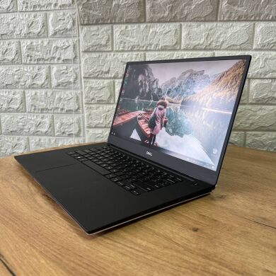 Мобільна робоча станція Dell Precision 5540 / 15.6" (1920x1080) IPS / Intel Xeon E-2276M (6 (12) ядер по 2.8 - 4.7 GHz) / 16 GB DDR5 / 512 GB SSD / nVidia Quadro T1000, 4 GB GDDR5, 128-bit / WebCam Мобільна робоча станція Dell Precision 5540 / 15.6" (1920x1080) IPS / Intel Xeon E-2276M (6 (12) ядер по 2.8 - 4.7 GHz) / 16 GB DDR5 / 512 GB SSD / nVidia Quadro T1000, 4 GB GDDR5, 128-bit / WebCam