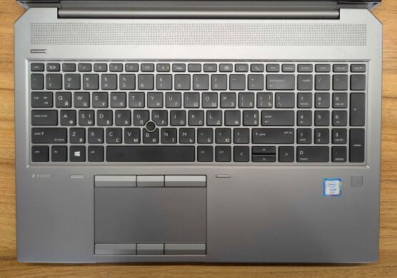 Мобильная рабочая станция HP zBook 15 G5 / 15.6" (1920x1080) IPS / Intel Xeon E-2176M (6 (12) ядер по 2.7 - 4.4 GHz) / 16 GB DDR4 / 512 GB SSD / nVidia Quadro P2000, 4 GB GDDR5, 128-bit / WebCam / TouchID / Windows 10