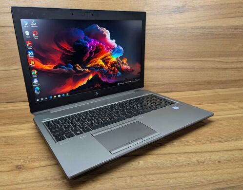 Мобильная рабочая станция HP zBook 15 G5 / 15.6" (1920x1080) IPS / Intel Xeon E-2176M (6 (12) ядер по 2.7 - 4.4 GHz) / 16 GB DDR4 / 512 GB SSD / nVidia Quadro P2000, 4 GB GDDR5, 128-bit / WebCam / TouchID / Windows 10