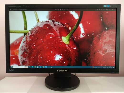 Монитор Б-класс Samsung SyncMaster EX2220 / 21.5" (1920x1080) TN / DVI, VGA / VESA 75x75 Монитор Б-класс Samsung SyncMaster EX2220 / 21.5" (1920x1080) TN / DVI, VGA / VESA 75x75