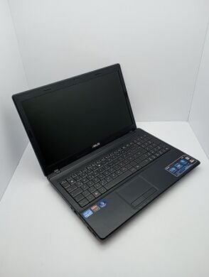 Ноутбук Asus K54 / 15.6" (1366x768) TN / Intel Core i3-2330M (2 (4) ядра по 2.2 GHz) / 4 GB DDR3 / 320 GB HDD / AMD Radeon HD 6470M, 1 GB DDR3, 64-bit / WebCam