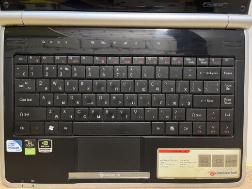 Ноутбук Б-клас Packard Bell EasyNote F2365 / 14" (1366x768) TN / Intel Pentium T4300 (2 ядра по 2.1 GHz) / 4 GB DDR3 / 120 GB SSD / nVidia GeForce G105M, 512 MB GDDR3, 64-bit / DVD-ROM / Без АКБ