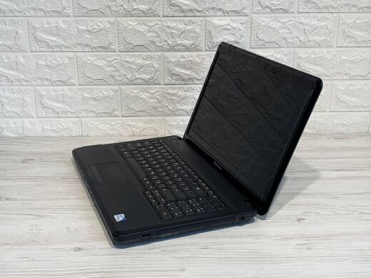 Ноутбук Lenovo G550 / 15.6" (1366x768) TN / Intel Pentium T4300 (2 ядра по 2.1 GHz) / 4 GB DDR3 / 500 GB HDD / nVidia GeForce GT 210, 512 MB DDR3, 64-bit / WebCam / DVD-ROM