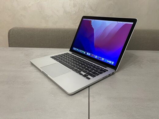 Ультрабук Apple MacBook Pro 13 A1502 2015 / 13.3" (2560x1600) IPS / Intel Core i5-5257U (2 (4) ядра по 2.7 - 3.1 GHz) / 8 GB DDR3 / 128 GB SSD / Intel Iris Graphics 6100 / WebCam / MacOS