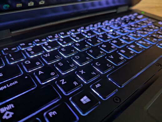 Захищений ноутбук Dell Latitude 14 Rugged 5414 / 14" (1920x1080) IPS / Intel Core i5-6300U (2 (4) ядра по 2.4 - 3.0 GHz) / 8 GB DDR4 / 256 GB SSD / Intel HD Graphics 520 / HDMI / Windows 10