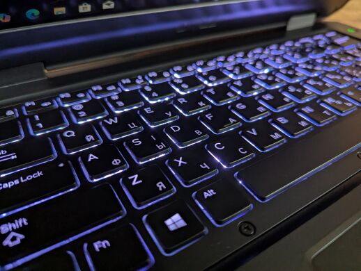 Захищений ноутбук Dell Latitude 14 Rugged 5414 / 14" (1920x1080) IPS / Intel Core i5-6300U (2 (4) ядра по 2.4 - 3.0 GHz) / 8 GB DDR4 / 256 GB SSD / Intel HD Graphics 520 / HDMI / Windows 10