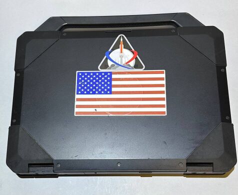 Захищений ноутбук Dell Latitude 14 Rugged 5414 / 14" (1920x1080) IPS Touch / Intel Core i5-6300U (2 (4) ядра по 2.4 - 3.0 GHz) / 16 GB DDR4 / 256 GB SSD / AMD Radeon R7 M360, 2 GB DDR3, 64-bit / WebCam