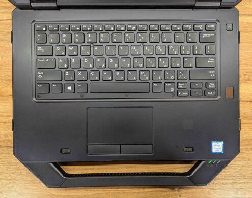 Захищений ноутбук Dell Latitude 14 Rugged 5414 / 14" (1920x1080) IPS Touch / Intel Core i5-6300U (2 (4) ядра по 2.4 - 3.0 GHz) / 16 GB DDR4 / 480 GB SSD / Intel HD Graphics 520 / TouchID / HDMI / Windows 10