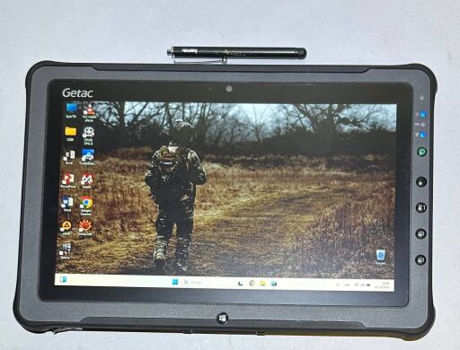 Захищений планшет Getac F110 G3 / 11.6" (1366x768) IPS Touch / Intel Core i5-5200U (2 (4) ядра по 2.2 - 2.7 GHz) / 8 GB DDR4 / 256 GB SSD / Intel HD Graphics 520 / WebCam