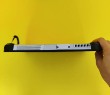 Защищенный планшет Panasonic Toughpad FZ-G1 / 10.1" (1920x1200) IPS / Intel Core i5-5300U (2 (4) ядра по 2.3 - 2.9 GHz) / 8 GB DDR3 / 256 GB SSD / Intel HD Graphics 5500 / WebCam / HDMI / IP65 / Стилус