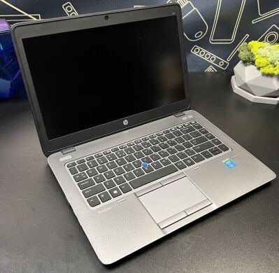 Ультрабук HP EliteBook 840 G2 B-клас / 14" (1920x1080) TN / Intel Core i7-5600U (2 (4) ядра по 2.6 - 3.2 GHz) / 8 GB DDR3 / 240 GB SSD / AMD Radeon R7 M260X, 1 GB DDR5, 128-bit / WebCam