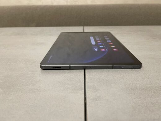 Планшет Б-клас Samsung Galaxy Tab S9 FE (SM-X518U) / 10.9" (2304x1440) TFT / Samsung Exynos 1380 (8 ядер по 2.4 GHz) / 6 GB RAM / 128 GB Memory / Mali-G68 MP5