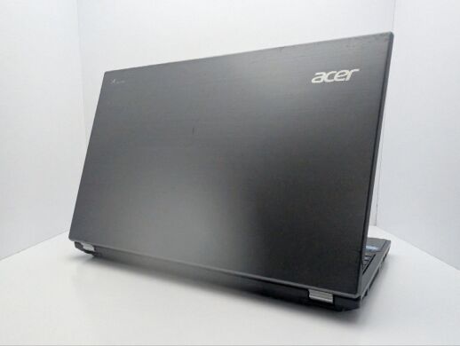 Ноутбук Б-класс Acer TravelMate 5760 / 15.6" (1366x768) TN / Intel Core i3-2328M (2 (4) ядра по 2.2 GHz) / 6 GB DDR3 / 320 GB HDD / Intel HD Graphics 3000 / WebCam / DVD-ROM / АКБ не держит