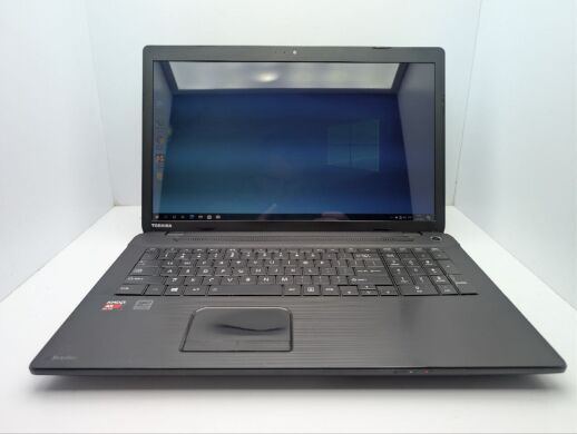 Ноутбук Toshiba Satellite C70-D-A / 17.3" (1600x900) TN / AMD A6-5200 (4 ядра по 2.0 GHz) / 8 GB DDR3 / 240 GB SSD / AMD Radeon HD 8400 Graphics / WebCam
