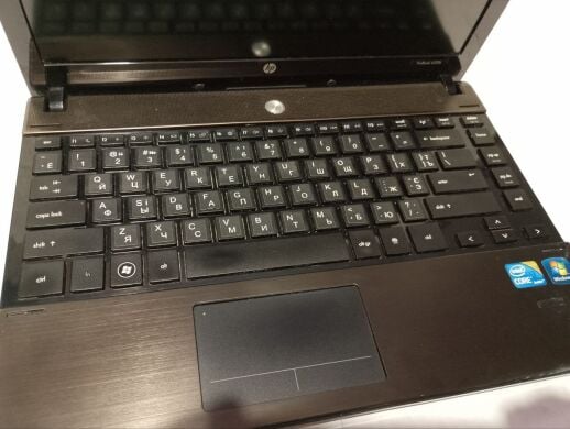 Ноутбук Б-клас HP ProBook 4320s / 13.3" (1366x768) TN / Intel Core i3-380M (2 (4) ядра по 2.53 GHz) / 4 GB DDR3 / 320 GB HDD / Intel HD Graphics / WebCam / DVD-RW / АКБ не тримає Ноутбук Б-клас HP ProBook 4320s / 13.3" (1366x768) TN / Intel Core i3-380M (2 (4) ядра по 2.53 GHz) / 4 GB DDR3 / 320 GB HDD / Intel HD Graphics / WebCam / DVD-RW / АКБ не тримає