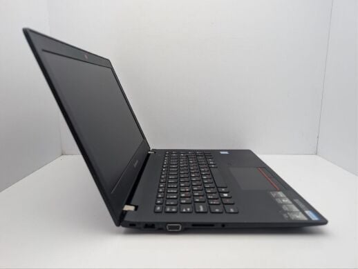 Ноутбук Lenovo E31-80 / 13.3" (1366x768) TN / Intel Core i5-6200U (2 (4) ядра по 2.3 - 2.8 GHz) / 8 GB DDR3 / 120 GB SSD / Intel HD Graphics 520 / WebCam
