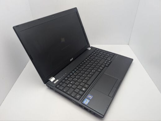Ноутбук Б-класс Acer TravelMate 5760 / 15.6" (1366x768) TN / Intel Core i3-2328M (2 (4) ядра по 2.2 GHz) / 6 GB DDR3 / 320 GB HDD / Intel HD Graphics 3000 / WebCam / DVD-ROM / АКБ не держит