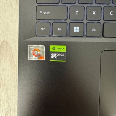 Игровой ноутбук Acer Nitro V15 ANV15-41 / 15.6" (1920x1080) IPS / AMD Ryzen 7 7735HS (8 (16) ядер по 3.2 - 4.75 GHz) / 16 GB DDR5 / 1000 GB SSD NVMe / nVidia GeForce RTX 4060, 8 GB GDDR6, 128-bit / WebCam Игровой ноутбук Acer Nitro V15 ANV15-41 / 15.6" (1920x1080) IPS / AMD Ryzen 7 7735HS (8 (16) ядер по 3.2 - 4.75 GHz) / 16 GB DDR5 / 1000 GB SSD NVMe / nVidia GeForce RTX 4060, 8 GB GDDR6, 128-bit / WebCam