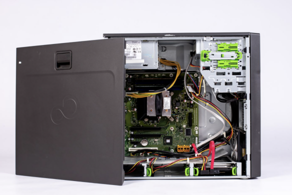 ПК Fujitsu Celsius W410 Tower / Intel Core i5-2400 (4 ядра по 3.1 - 3.4 GHz) / 8 GB DDR3 / 500 GB HDD
