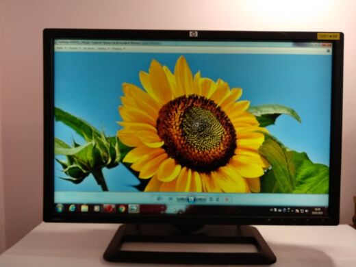 Монитор HP ZR24w / 24" (1920x1200) S-IPS / DVI-D, DisplayPort, VGA, USB / VESA 100x100 Монитор HP ZR24w / 24" (1920x1200) S-IPS / DVI-D, DisplayPort, VGA, USB / VESA 100x100