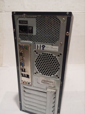 ПК Б-класс GameMax Tower / Intel Core 2 Quad Q8300 (4 ядра по 2.5 GHz) / 8 GB DDR3 / 250 GB HDD / Intel HD GMA X4500 / 400W