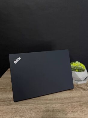 Ультрабук Lenovo ThinkPad T14 / 14" (1920x1080) TN / AMD Ryzen 5 PRO 4650U (6 (12) ядер по 2.1 - 4.0 GHz) / 16 GB DDR4 / 256 GB SSD / AMD Radeon Vega Graphics / WebCam / Win 10