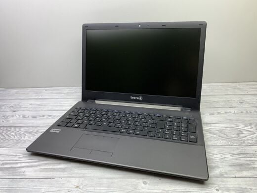 Ноутбук Б-класс Terra Mobile 1513 / 15.6" (1366x768) TN / Intel Core i3-4005U (2 (4) ядра по 1.7 GHz) / 4 GB DDR3 / 120 GB SSD / Intel HD Graphics 4400 / WebCam / DVD-ROM / Без АКБ