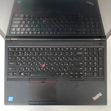 Мобільна робоча станція Lenovo ThinkPad P52 / 15.6" (3840x2160) IPS / Intel Xeon E-2176M (6 (12) ядер по 2.7 - 4.4 GHz) / 16 GB DDR4 / 1000 GB SSD / nVidia Quadro P2000, 4 GB GDDR5, 128-bit / WebCam / TouchID Мобільна робоча станція Lenovo ThinkPad P52 / 15.6" (3840x2160) IPS / Intel Xeon E-2176M (6 (12) ядер по 2.7 - 4.4 GHz) / 16 GB DDR4 / 1000 GB SSD / nVidia Quadro P2000, 4 GB GDDR5, 128-bit / WebCam / TouchID