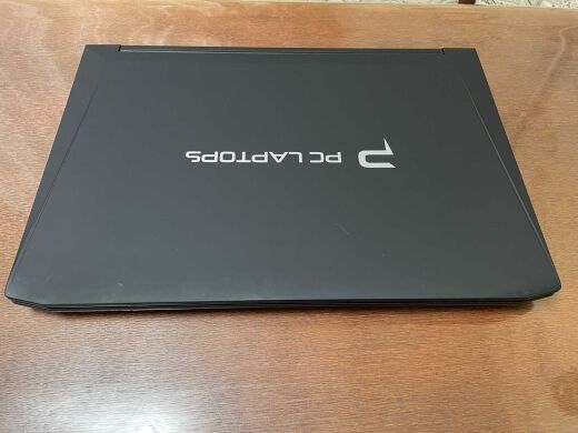 Игровой ноутбук Clevo N170RD / 17.3" (1920x1080) TN / Intel Core i7-6700HQ (4 (8) ядра по 2.6 - 3.5 GHz) / 16 GB DDR3 / 512 GB SSD / nVidia GeForce GTX 960M, 2 GB GDDR5, 128-bit / WebCam Игровой ноутбук Clevo N170RD / 17.3" (1920x1080) TN / Intel Core i7-6700HQ (4 (8) ядра по 2.6 - 3.5 GHz) / 16 GB DDR3 / 512 GB SSD / nVidia GeForce GTX 960M, 2 GB GDDR5, 128-bit / WebCam