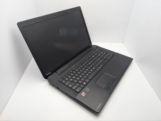 Ноутбук Toshiba Satellite C70-D-A / 17.3" (1600x900) TN / AMD A6-5200 (4 ядра по 2.0 GHz) / 8 GB DDR3 / 240 GB SSD / AMD Radeon HD 8400 Graphics / WebCam
