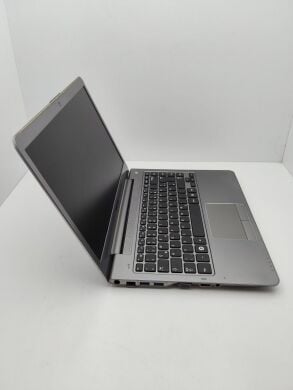 Ноутбук Samsung NP535U / 14" (1366x768) TN / AMD A6-4455M (2 (4) ядра по 2.1 - 2.6 GHz) / 8 GB DDR3 / 500 GB HDD / AMD Radeon HD 7550M, 1 GB GDDR3, 64-bit / WebCam