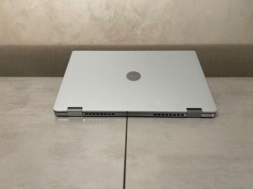 Ноутбук-трансформер Б-класс Dell Latitude 9520 2-in-1 / 15.6" (1920x1080) IPS Touch / Intel Core i5-1145G7 (4 (8) ядра по 4.4 GHz) / 16 GB DDR4 / 256 GB SSD M.2 / Intel Iris Xe Graphics / WebCam