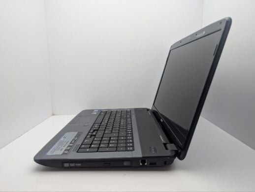 Ноутбук Acer Aspire 7740 / 17.3" (1600x900) TN / Intel Core i5-430M (2 (4) ядра по 2.2 - 2.5 GHz) / 6 GB DDR3 / 640 GB HDD / AMD Radeon HD 5470, 512 MB GDDR5, 64-bit / WebCam / DVD-ROM