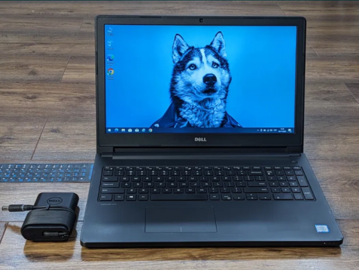 Ігровий ноутбук Dell Latitude 3570 / 15.6" (1366x768) TN / Intel Core i7-6500U (2 (4) ядра по 2.5 - 3.1 GHz) / 8 GB DDR3 / 256 GB SSD / nVidia GeForce 920M, 2 GB DDR3, 64-bit / WebCam