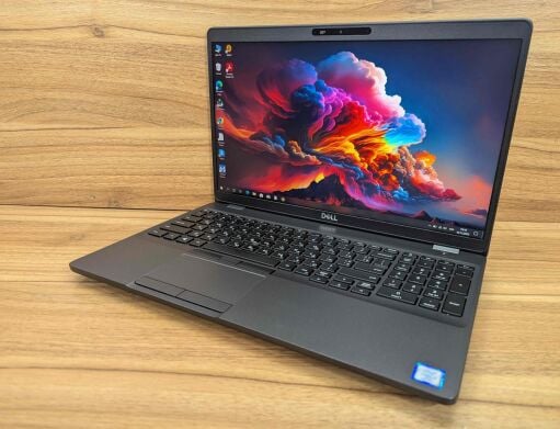 Мобильная рабочая станция Dell Precision 3541 / 15.6" (1920x1080) IPS / Intel Core i7-9850H (6 (12) ядер по 2.6 - 4.6 GHz) / 16 GB DDR4 / 512 GB SSD / nVidia Quadro P620, 4 GB GDDR5 128-bit / WebCam / Windows 10