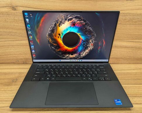 Мобільна робоча станція Dell Precision 5560 / 15.6" (1920x1080) IPS / Intel Core i7-11850H (8 (16) ядер по 2.5 - 4.8 GHz) / 32 GB DDR4 / 512 GB SSD / nVidia Quadro T1200, 4 GB GDDR6, 128-bit / WebCam / TouchID / Windows 11