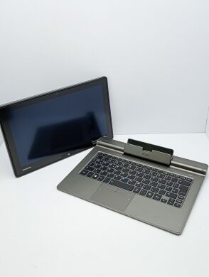 Ноутбук-трансформер Toshiba RT131E / 11.6" (1920x1080) IPS Touch / Intel Core i5-3339Y (2 (4) ядра по 1.5 - 2.0 GHz) / 4 GB DDR3 / 500 GB SSD / Intel HD Graphics 4000 / WebCam