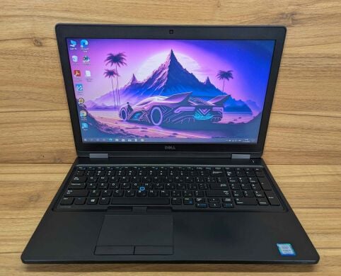 Ноутбук Dell Latitude 5580 / 15.6" (1366x768) TN / Intel Core i5-7200U (2 (4) ядра по 2.5 - 3.1 GHz) / 8 GB DDR4 / 256 GB SSD / Intel HD Graphics 620 / WebCam / Windows 10