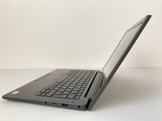 Ультрабук Dell Latitude 7400 / 14" (1920x1080) IPS / Intel Core i5-8265U (4 (8) ядра по 1.6 - 3.9 GHz) / 8 GB DDR4 / 128 GB SSD M.2 / Intel UHD Graphics 620 / WebCam