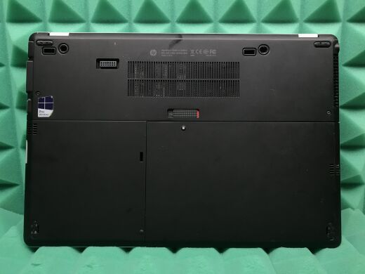 Ультрабук Б-клас HP EliteBook Folio 9480m / 14" (1366x768) TN / Intel Core i5-4210U (2 (4) ядра по 1.7 - 2.7 GHz) / 8 GB DDR3 / 120 GB SSD / Intel HD Graphics 4400 / WebCam / Fingerprint / DisplayPort Ультрабук Б-клас HP EliteBook Folio 9480m / 14" (1366x768) TN / Intel Core i5-4210U (2 (4) ядра по 1.7 - 2.7 GHz) / 8 GB DDR3 / 120 GB SSD / Intel HD Graphics 4400 / WebCam / Fingerprint / DisplayPort