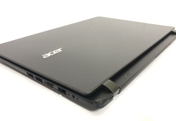 Ноутбук Б-клас Acer Aspire V3-371 / 13.3" (1366x768) TN / Intel Core i3-5005U (2 (4) ядра по 2.0 GHz) / 4 GB DDR3 / 120 GB SSD / Intel HD Graphics 5500 / WebCam / Win 10 Home