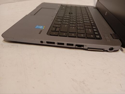 Ноутбук Б-клас HP EliteBook 840 G1 / 14" (1366x768) TN / Intel Core i7-4600U (2 (4) ядра по 2.1 - 3.3 GHz) / 16 GB DDR3 / 240 GB SSD / AMD Radeon HD 8750M, 1 GB DDR3, 128-bit / WebCam Ноутбук Б-клас HP EliteBook 840 G1 / 14" (1366x768) TN / Intel Core i7-4600U (2 (4) ядра по 2.1 - 3.3 GHz) / 16 GB DDR3 / 240 GB SSD / AMD Radeon HD 8750M, 1 GB DDR3, 128-bit / WebCam