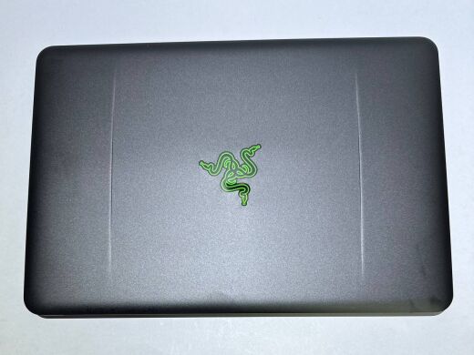 Ігровий ноутбук Razer Blade 14 RZ09-0195 / 14" (1920x1080) IPS / Intel Core i7-7700HQ (4 (8) ядра по 2.8 - 3.8 GHz) / 16 GB DDR4 / 512 GB SSD NVMe / nVidia GeForce GTX 1060, 6 GB GDDR5, 192-bit / WebCam / Win 11
