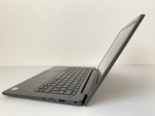 10 шт. Ультрабуков Dell Latitude 7400 / 14" (1920x1080) IPS / Intel Core i5-8265U (4 (8) ядра по 1.6 - 3.9 GHz) / 8 GB DDR4 / no HDD / Intel UHD Graphics 620 / WebCam
