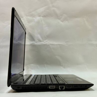 Ноутбук Б-класс Gateway NV59C / 15.6" (1366x768) TN / Intel Core i3-330M (2 (4) ядра по 2.1 GHz) / 8 GB DDR3 / 120 GB SSD / Intel HD Graphics / WebCam / DVD-ROM