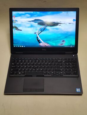 Мобільна робоча станція Dell Precision 3561 / 15.6" (1920x1080) IPS / Intel Core i7-11800H (8 (16) ядра по 4.6 GHz) / 16 GB DDR4 / 512 GB SSD / nVidia Quadro T1200, 4 GB GDDR6, 128-bit / WebCam Мобільна робоча станція Dell Precision 3561 / 15.6" (1920x1080) IPS / Intel Core i7-11800H (8 (16) ядра по 4.6 GHz) / 16 GB DDR4 / 512 GB SSD / nVidia Quadro T1200, 4 GB GDDR6, 128-bit / WebCam