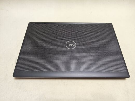 Мобільна робоча станція Dell Precision 3561 / 15.6" (1920x1080) IPS / Intel Core i7-11800H (8 (16) ядра по 4.6 GHz) / 16 GB DDR4 / 512 GB SSD / nVidia Quadro T1200, 4 GB GDDR6, 128-bit / WebCam Мобільна робоча станція Dell Precision 3561 / 15.6" (1920x1080) IPS / Intel Core i7-11800H (8 (16) ядра по 4.6 GHz) / 16 GB DDR4 / 512 GB SSD / nVidia Quadro T1200, 4 GB GDDR6, 128-bit / WebCam