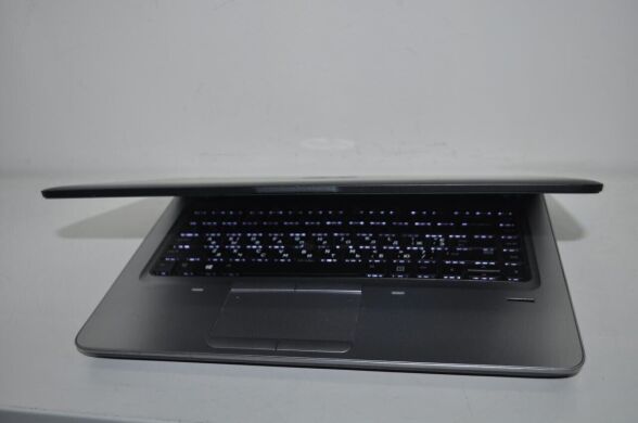 Ноутбук HP ProBook 645 G2 / 14" (1366x768) TN / AMD A10-8700B (4 ядра по 1.8 - 3.2 GHz) / 16 GB DDR3 / 240 GB SSD / AMD Radeon R6 Graphics / WebCam / Windows 10 Pro Ноутбук HP ProBook 645 G2 / 14" (1366x768) TN / AMD A10-8700B (4 ядра по 1.8 - 3.2 GHz) / 16 GB DDR3 / 240 GB SSD / AMD Radeon R6 Graphics / WebCam / Windows 10 Pro